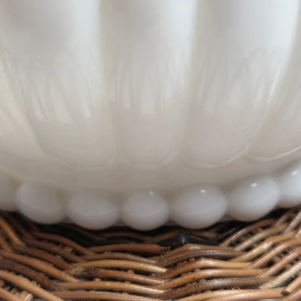 N/A vintage milk